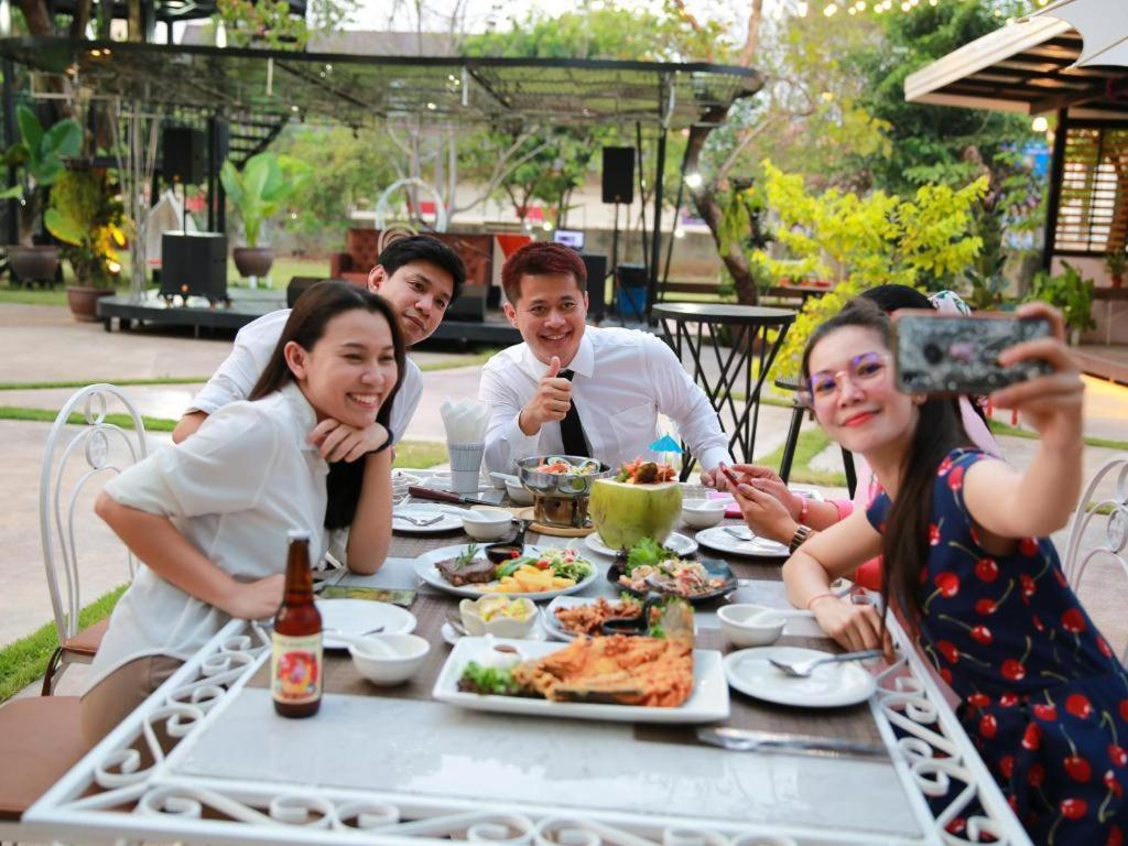 Chayada Garden House And Resort Nakhonratchasima Eksteriør billede
