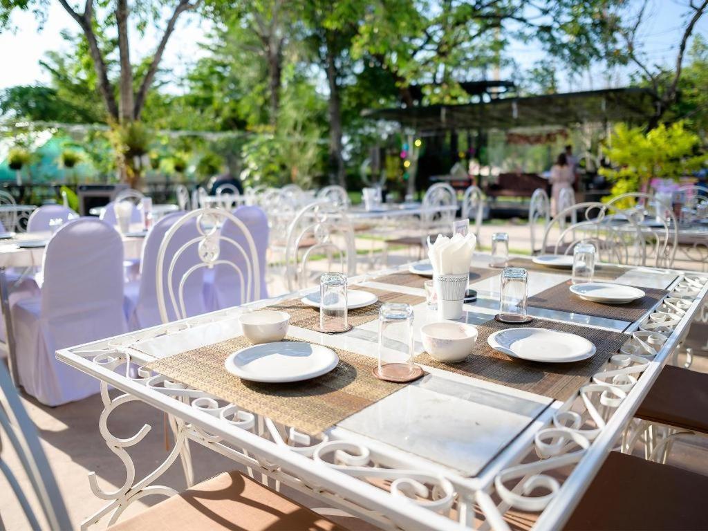 Chayada Garden House And Resort Nakhonratchasima Eksteriør billede