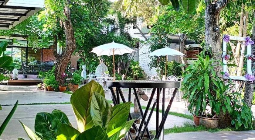 Chayada Garden House And Resort Nakhonratchasima Eksteriør billede