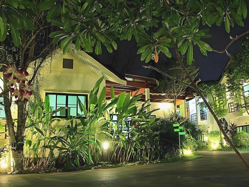 Chayada Garden House And Resort Hotel Nakhonratchasima Eksteriør billede