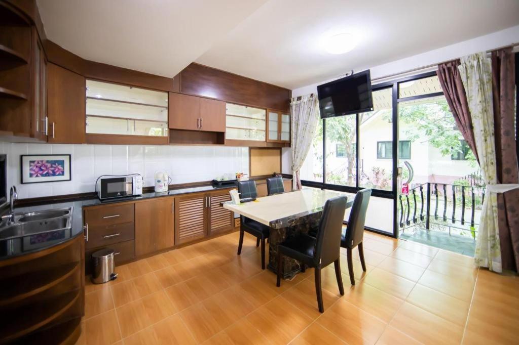 Chayada Garden House And Resort Hotel Nakhonratchasima Eksteriør billede