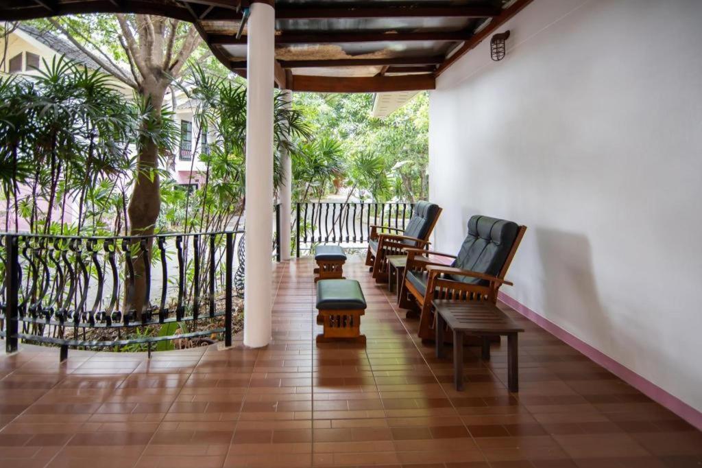 Chayada Garden House And Resort Hotel Nakhonratchasima Eksteriør billede